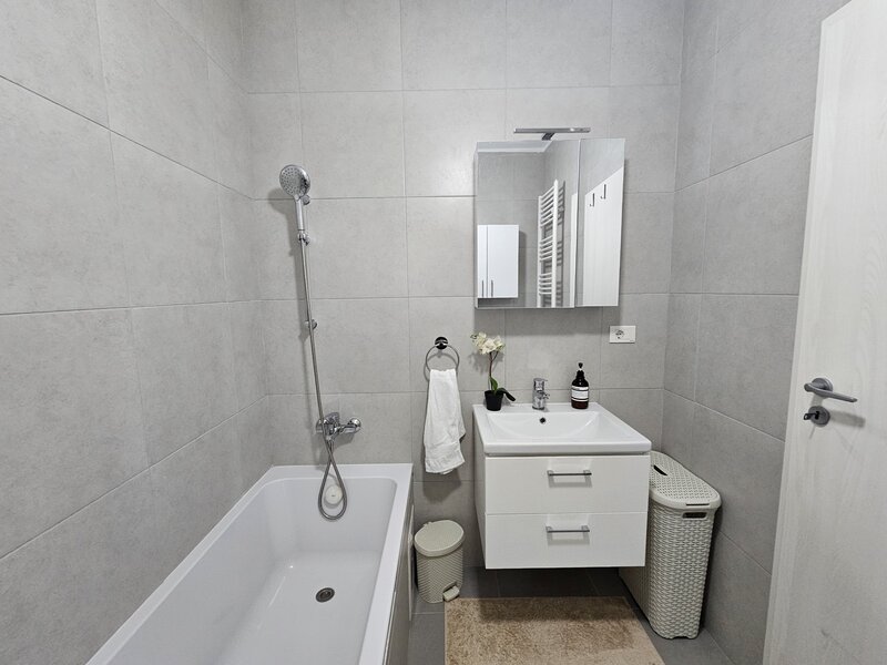 Metalurgiei, Parc Tudor Arghezi.