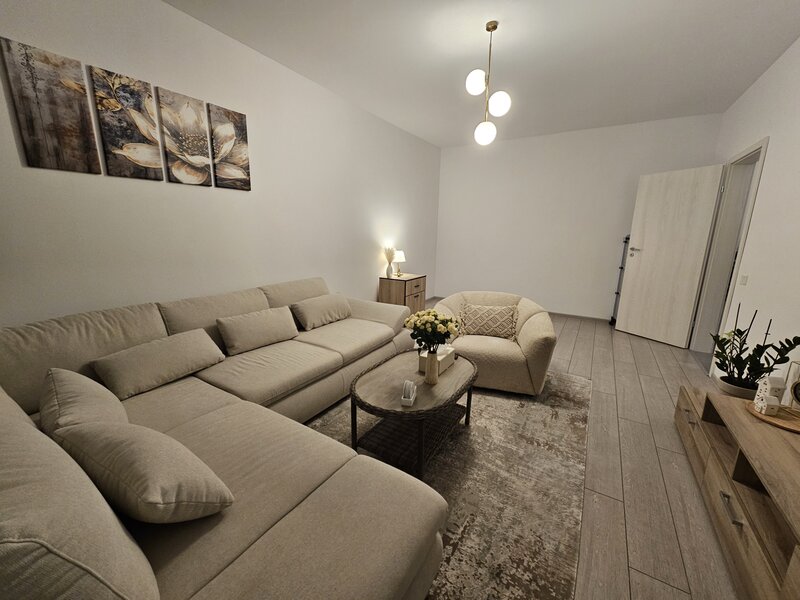 Metalurgiei, Parc Tudor Arghezi.